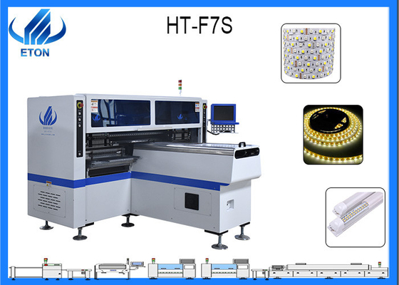 chọn và đặt máy trong dây chuyền sản xuất SMT trong đèn led công nghiệp để lắp đèn led