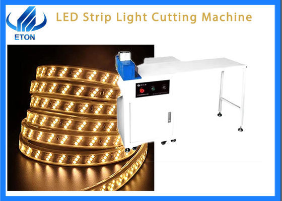 Máy cắt dải LED tự động 1500mm * 350mm * 900mm trong dây chuyền sản xuất dải