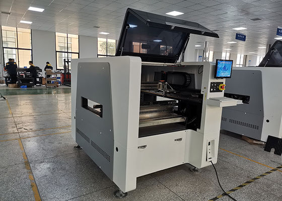 Độ chính xác cao Hiệu chỉnh dấu 10 cái đầu hiển thị smt chọn và đặt máy